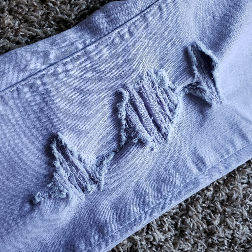 🆕️Purple High Rise Skinny Jeans - Picture 4 of 7